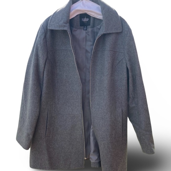 Coat - Picture 3 of 3